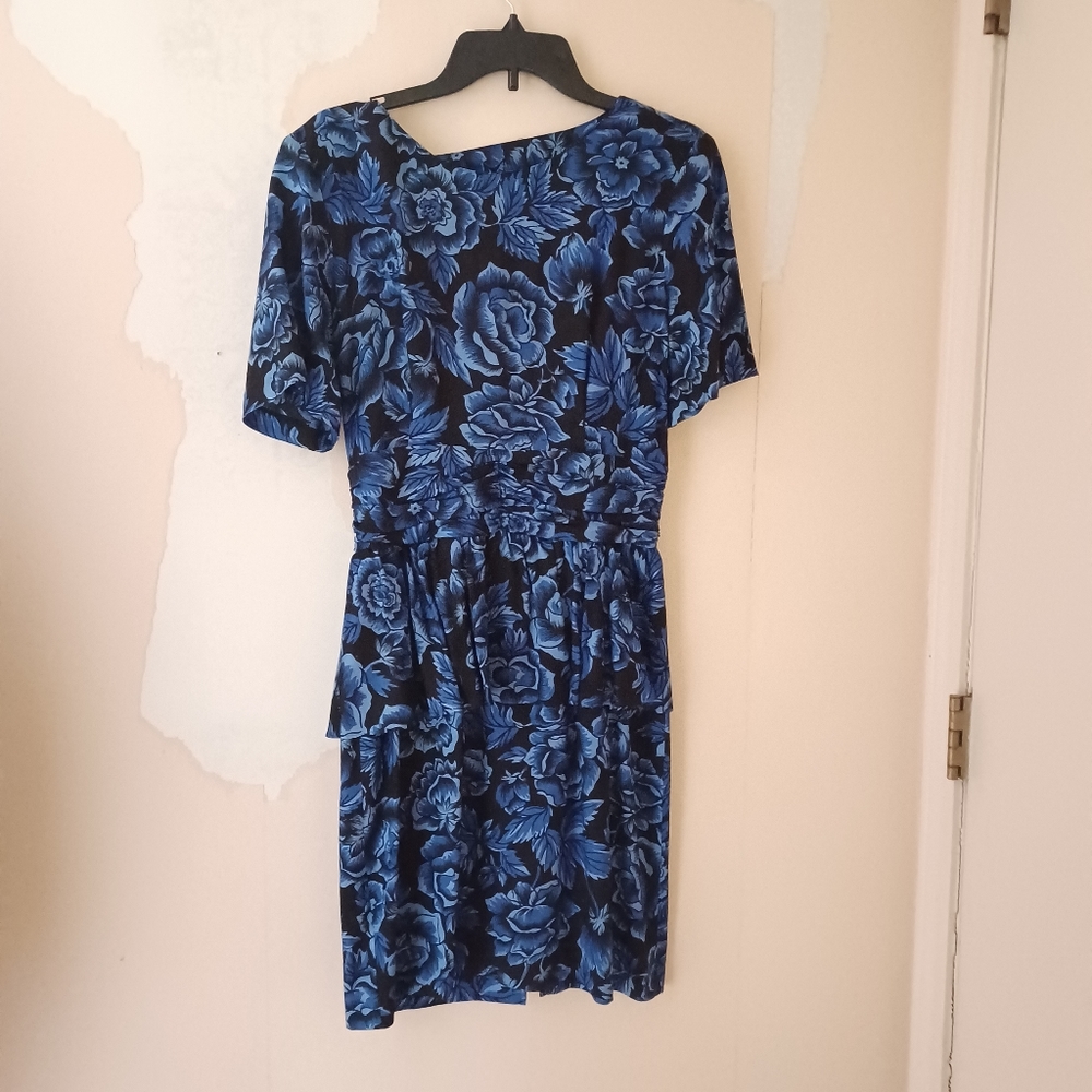 Vintage Blue Black Floral Milanzo ruched dress Sz 9 10